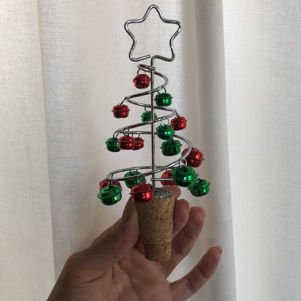 Mud pie jingle bell wine stopper (vintage)